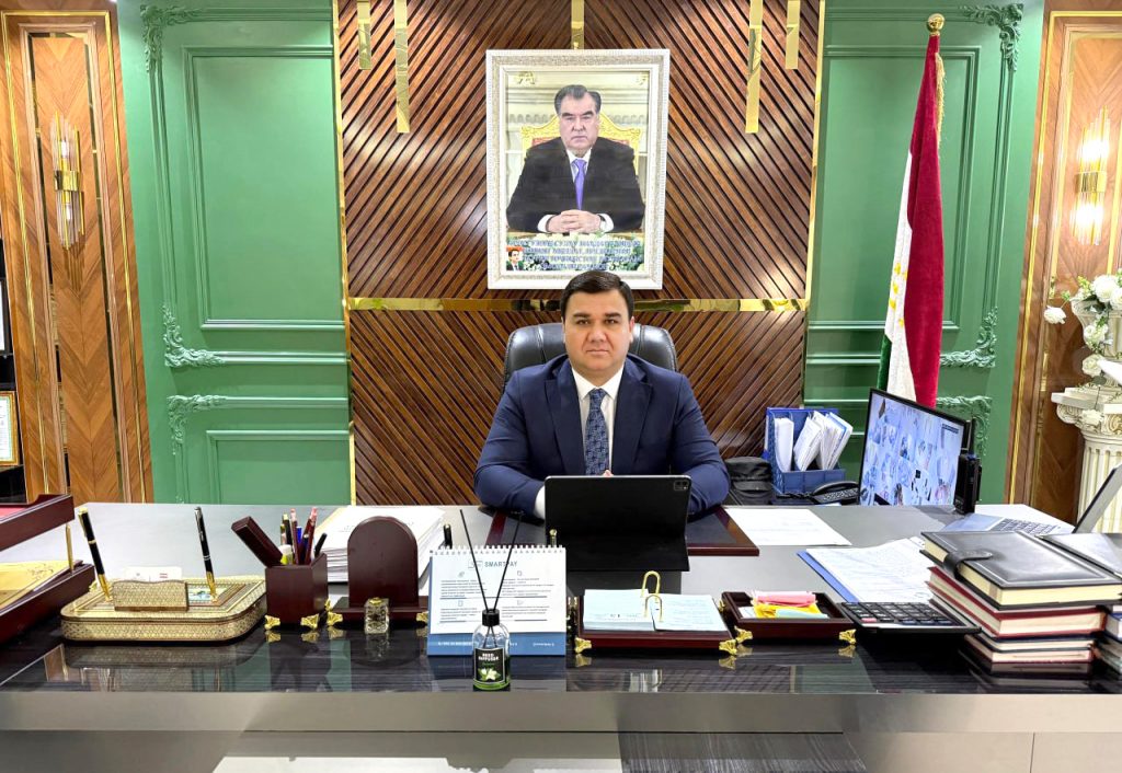 Табрикоти Сардори Хадамоти давлатии назорат ва танзим дар соҳаи нақлиёт муҳтарам Қурбонзода Далер Қурбон ба муносибати 33-солагии таъсисёбии Қувваҳои Мусаллаҳи Ҷумҳурии Тоҷикистон